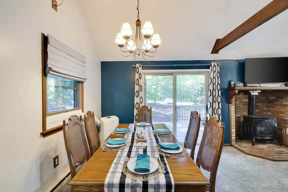 Bella Bear Cabin